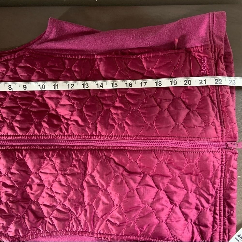 L.L. BEAN Women's Quilted Thinsulate Full Zip Fitness Vest Size Small - Picture 10 of 10